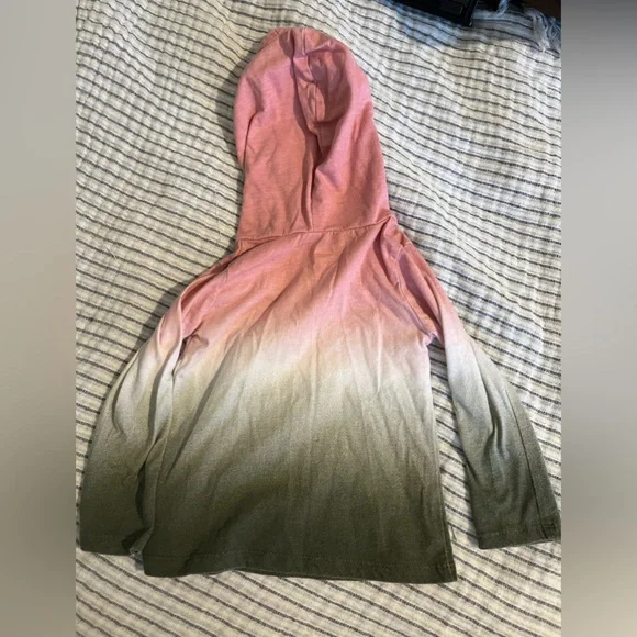 Long Sleeve Hooded Tee - Picture 2 of 2